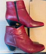 Mooie rode enkellaarsjes maat 37, Ophalen of Verzenden, Zo goed als nieuw, Rood, Lage of Enkellaarzen