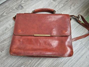 Vintage Chestnut Collection leren akte tas, cognac bruin beschikbaar voor biedingen