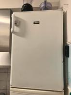 Koelkast met vriezer fridge with freezer, Minder dan 85 cm, Minder dan 60 cm, Zo goed als nieuw, Vrijstaand