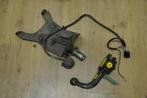 2 x Trekhaak Saab 900 en Saab 9-3 1995-2003, Gebruikt, Info@saabcars.se, Ophalen of Verzenden, Saab