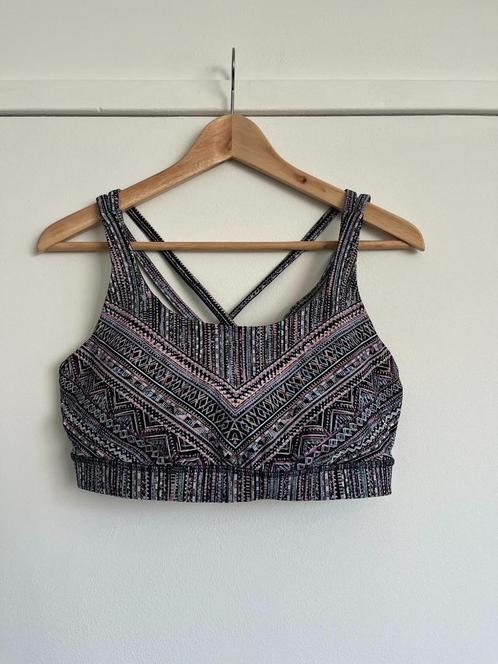 Lululemon sport beha bh maat 12US 42EU multi kleur motief, Kleding | Dames, Sportkleding, Zo goed als nieuw, Fitness of Aerobics