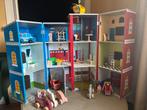 Kidkraft Brandweer /Politie houten kazerne - poppenhuis boys, Ophalen, Zo goed als nieuw, Poppenhuis