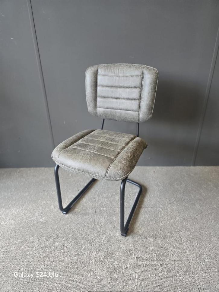 Lucas 6x eetkamerstoel van Henders en Hazel nu €115 ps, Huis en Inrichting, Stoelen, Nieuw, Vijf, Zes of meer stoelen, Metaal