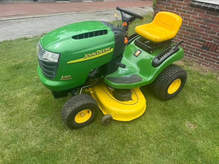 John deere L107 zitmaaier hydrostaat, Tuin en Terras, Zitmaaiers, Gebruikt, 90 tot 120 cm, Elektrische starter, Ophalen of Verzenden