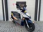 Honda Dylan 150 | Motorscooter Repsol uitvoering | Leovince, Fietsen en Brommers, Ophalen, Gebruikt, Benzine