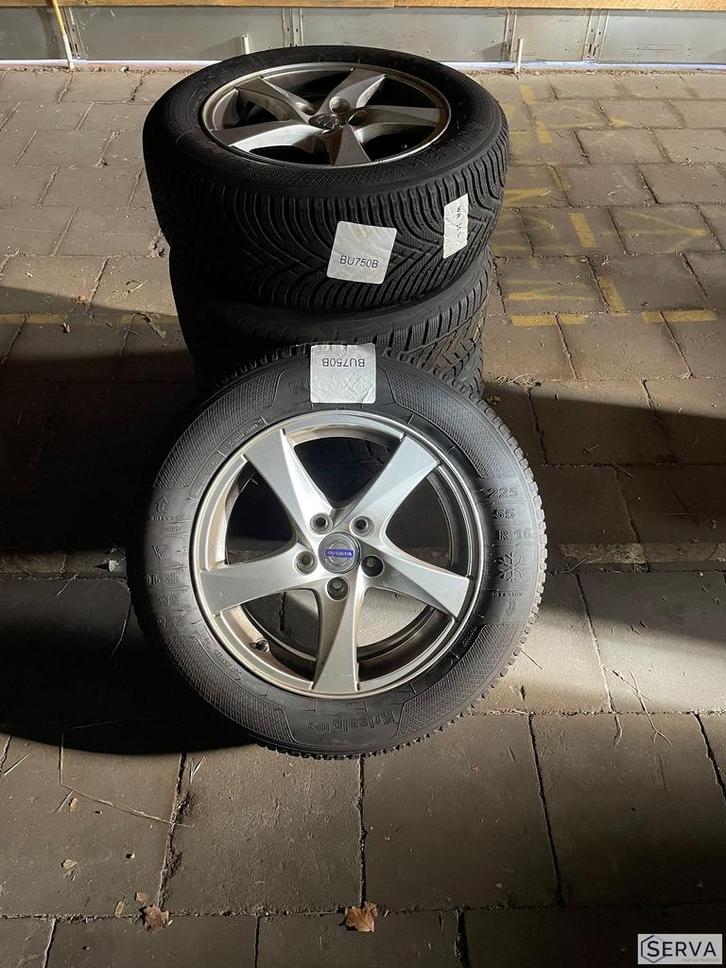 Volvo “Hera” wielen met Vredestein/Kleber winterbanden, Auto-onderdelen, Banden en Velgen, Banden en Velgen, Winterbanden, 16 inch