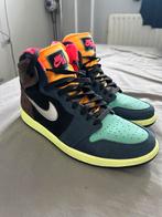Nike Air Jordan 1 High Tokyo Bio Hack Maat 44, Kleding | Heren, Schoenen, Ophalen of Verzenden, Gedragen, Overige kleuren, Sneakers of Gympen