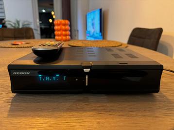 Rebox RE-2701SPVR satellietontvanger met afstandsbediening beschikbaar voor biedingen