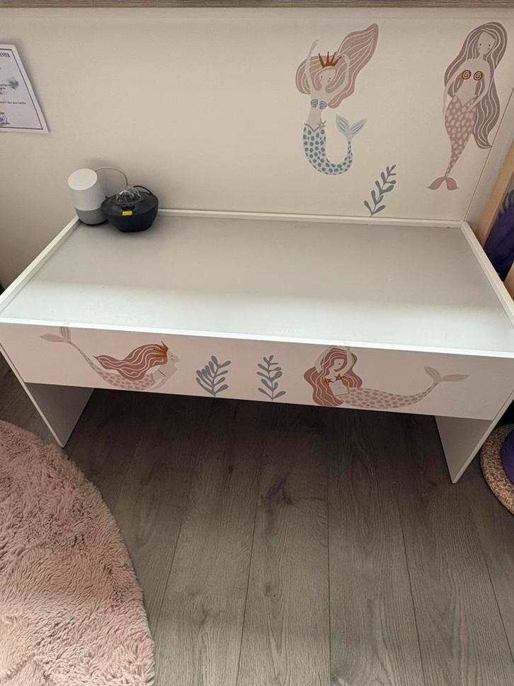 IKEA DUNDRA speeltafel, Huis en Inrichting, Tafels | Sidetables, Zo goed als nieuw, 25 tot 50 cm, Rechthoekig, Ophalen of Verzenden