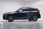 BMW X1 xDrive23i 204pk M Sport Aut. [ Head-up 360°cam Alcat, Auto's, 1998 cc, Gebruikt, 2000 kg, Zwart