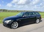 BMW 525i Touring High Executive E61 Youngtimer, Auto's, 1800 kg, Zwart, 4 stoelen, Zwart