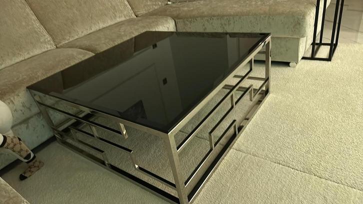 Salon Tafel Glas met design Chrome poot, Huis en Inrichting, Tafels | Salontafels, Zo goed als nieuw, Minder dan 50 cm, 100 tot 150 cm