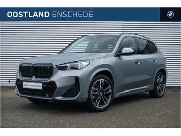 BMW iX1 xDrive30 M Sport / Achteruitrijcamera / Sportstoelen beschikbaar voor biedingen