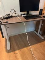 Ikea bureau verstelbaar 140x60, Huis en Inrichting, Ophalen, Gebruikt