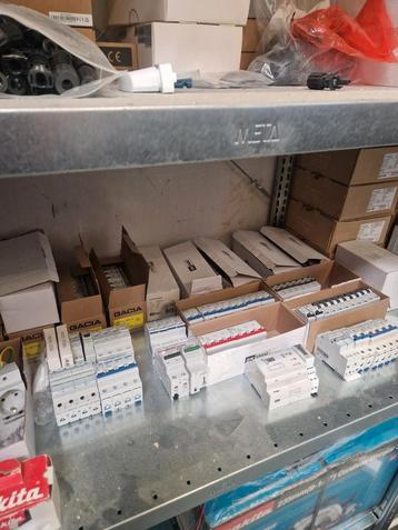 Elektra spullen  beschikbaar voor biedingen