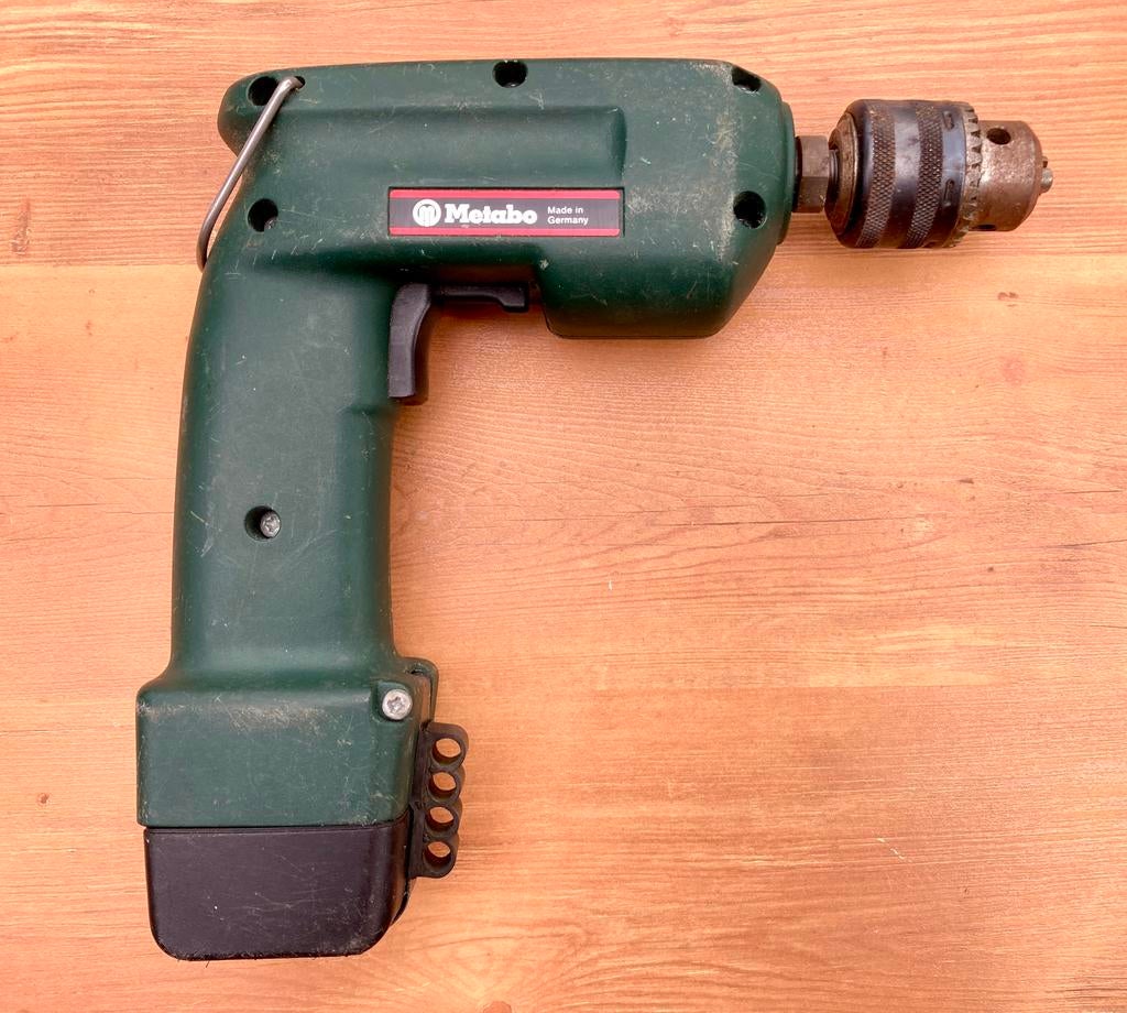 Accuboormachine Metabo BAK 50, Tandkrans Boorkop 0,5-10mm, Gebruikt, Variabele snelheid, Ophalen of Verzenden, Boor- en Schroefmachine
