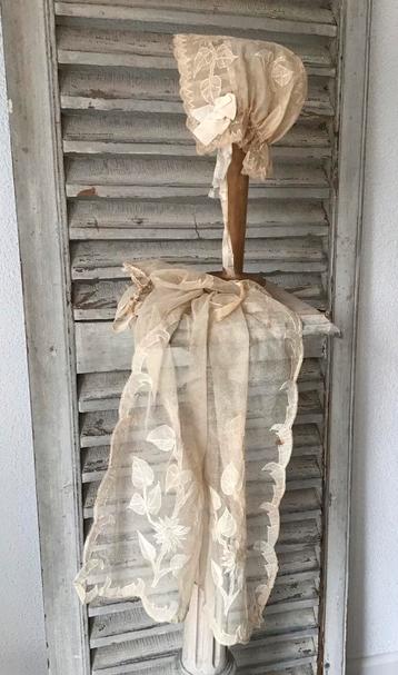 Antiek Bonnet/sluiertje/Bonnet/Antiek Tule beschikbaar voor biedingen