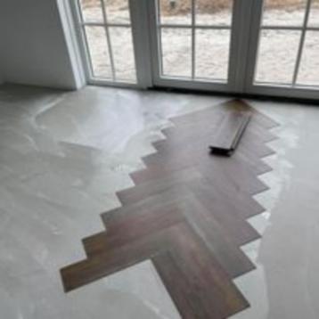 VISGRAAT PVC-VLOER!! VISGRAAT PVC-VLOER!! beschikbaar voor biedingen