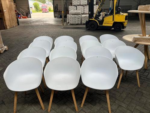 HAY talels en stoelen., Huis en Inrichting, Complete eetkamers, Gebruikt, 8 stoelen of meer, Ophalen