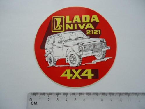 sticker oud AUTO LADA Niva 2121 4x4 4WD oldtimer classic, Verzamelen, Stickers, Zo goed als nieuw, Bedrijf of Vereniging, Verzenden