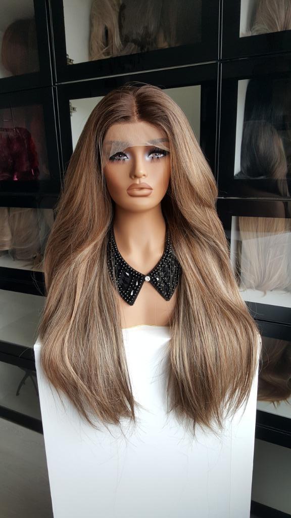 Luxe Lace Pruik: Uitgroei naar Licht assig Bruin , stijl, Sieraden, Tassen en Uiterlijk, Uiterlijk | Haarverzorging, Nieuw, Pruik of Haarverlenging