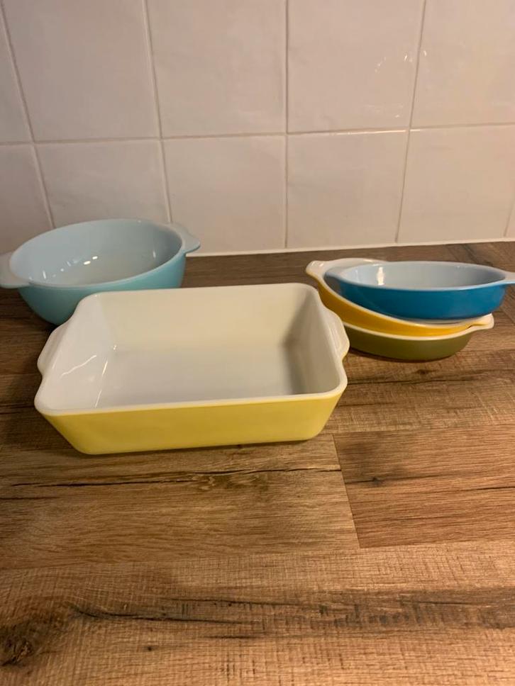Pyrex USA pastel , Ovenware ,Retro, Antiek en Kunst, Antiek | Servies los, Ophalen of Verzenden