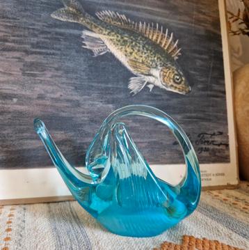 Zwaan Glas Blauw Opaal uit Zweden  beschikbaar voor biedingen