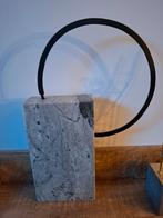 Zwart grijs Circle Object, grijs blok marmer met zwarte ring, Ophalen of Verzenden