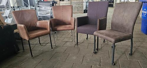 Z.G.A.N. | Woonkamerstoel | Tafelstoel | Verrijdbaar | Bruin, Huis en Inrichting, Stoelen, Zo goed als nieuw, Vier, Leer, Stof