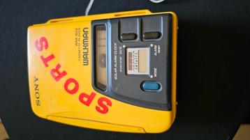 Vintage Sony Walkman Sports WMB 52 beschikbaar voor biedingen