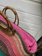 strandtas / boodschappentas rotan gekleurt, Sieraden, Tassen en Uiterlijk, Tassen | Damestassen, Ophalen of Verzenden, 'T Olde Gre-j