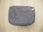 Toilettas grijs heren nieuw afmetingen :23 cm x 19.5 cm, Sieraden, Tassen en Uiterlijk, Toilettassen, Ophalen of Verzenden, Nieuw