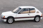 Peugeot 205 1.6 GTI Rally White (bj 1987), Auto's, Peugeot, Voorwielaandrijving, Gebruikt, Zwart, 116 pk