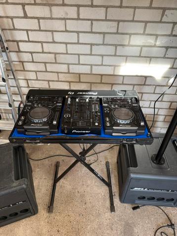 Complete Pioneer DJ Set - Ready to Mix! beschikbaar voor biedingen