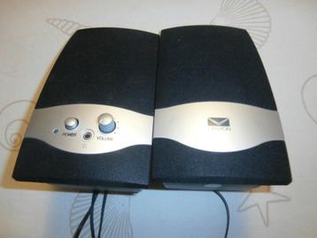 Luidspreker boxen luidsprekers merk canyon speaker 2 boxen beschikbaar voor biedingen