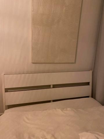 IKEA bed 140x200 met matras - afbeelding 4