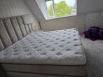 Beautiful king size Luxury Mattress with topper. Almost new., Tweepersoons, Ophalen of Verzenden, Zo goed als nieuw, Matras