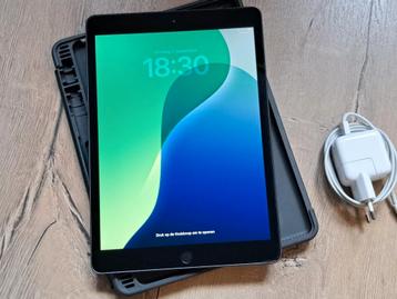 iPad 7e generatie 32GB nieuwstaat (met originele oplader ) beschikbaar voor biedingen