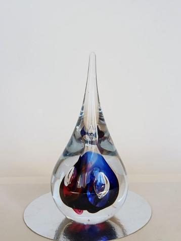Glasobject Presse-papier Paperweight Druppel Ozzaro beschikbaar voor biedingen