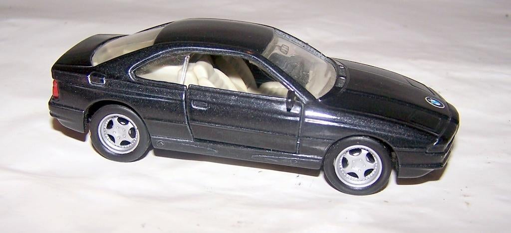 Mooi model BMW 850 CSI. Nieuwstaat., Ophalen of Verzenden, Zo goed als nieuw, Auto, Overige merken
