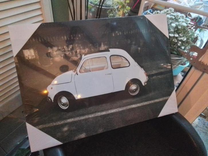 Fiat 500 Schilderij - 50x70 cm, Huis en Inrichting, Woonaccessoires | Schilderijen, Tekeningen en Foto's, Nieuw, Schilderij, 75 cm of meer