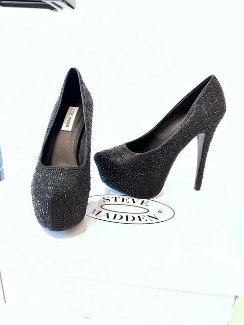 Steve Madden pumps met zwarte stress op, Kleding | Dames, Schoenen, Zo goed als nieuw, Zwart, Ophalen of Verzenden