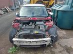 Mini 1.6 16V Cooper 2003 Rood, Auto's, Mini, Voorwielaandrijving, 15 km/l, 4 cilinders, 4 stoelen