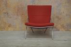 ZGANieuw rode stoffen Harvink Uncle Sam design fauteuil, Huis en Inrichting, Fauteuils, Minder dan 75 cm, Design, Metaal, Zo goed als nieuw