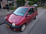 Renault Twingo 1.2 Cinetic Euro 2000 AUT 2001 Rood, 600 kg, 4 cilinders, Origineel Nederlands, Particulier