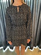 Zwarte jurk met bloemetjes, maat 36, Zwart, Ophalen of Verzenden, Zo goed als nieuw, Maat 36 (S)