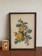 Klein geborduurd mini schilderijtje met gele rozen roos, Minder dan 50 cm, Oorspronkelijke maker, Ophalen of Verzenden, Zo goed als nieuw