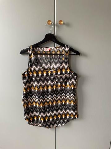 Kleding maat XS beschikbaar voor biedingen