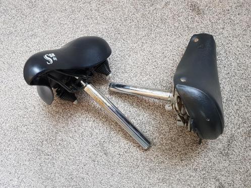2 Fietszadels., Fietsen en Brommers, Fietsaccessoires | Overige Fietsaccessoires, Zo goed als nieuw, Ophalen of Verzenden