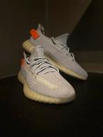 Adidas Yeezy Boost 350 V2 Natural origineel - Maat 42 2/3, Ophalen of Verzenden, Gedragen, Wit, Sneakers of Gympen